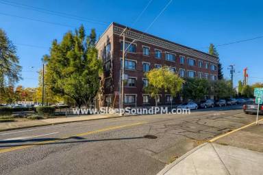 Main picture of The Paramount