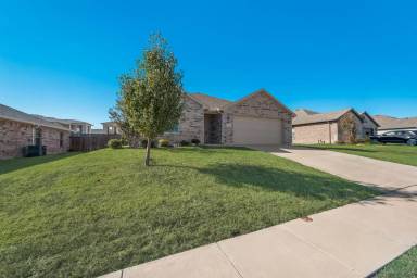 Main picture of 1206 Silverton Dr