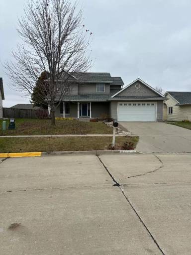 Main picture of 658 Meadow Cir