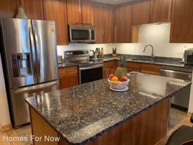 Main picture of 2201 Village Ln