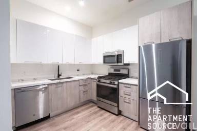 Main picture of 2550 S Wabash Ave