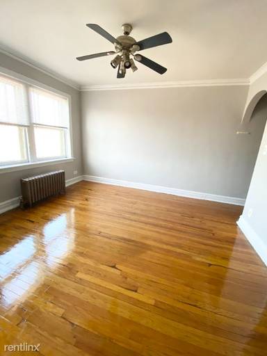 Main picture of 4656 N Elston Ave