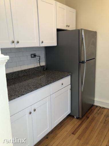 Main picture of 7029 S Indiana Ave