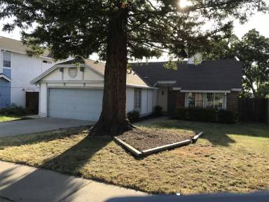 Main picture of 5744 Terrace Dr