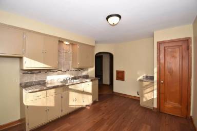 Main picture of 3455 N 57th St