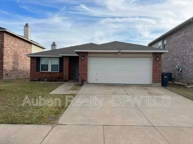 Main picture of 3849 Irish Setter Dr