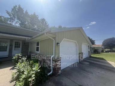Main picture of 1020 Coral St