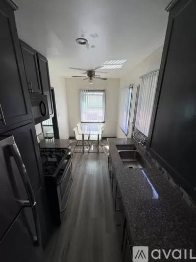 Main picture of 22515 Del Valle St