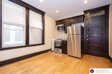 Main picture of 1204 W Lexington St