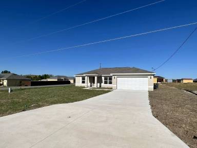Main picture of 113 Walnut Rd