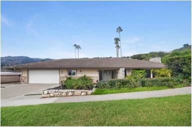 Main picture of 32722 Seven Seas Dr