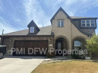 Main picture of 906 Oak St