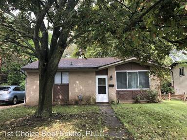Main picture of 3320 Ronald St