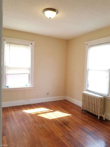 Main picture of 215 Blake St