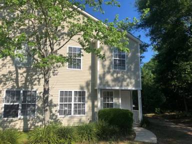 Main picture of 3870 Spanner Way