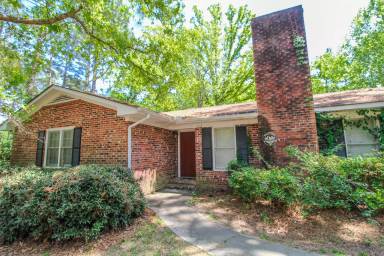 Main picture of 312 Meadowlark Cir