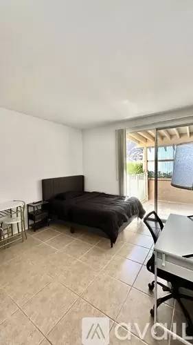Main picture of 78205 Cortez Ln