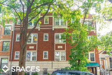 Main picture of 2827 N Burling Apartments