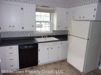 Main picture of 908 W Carson St