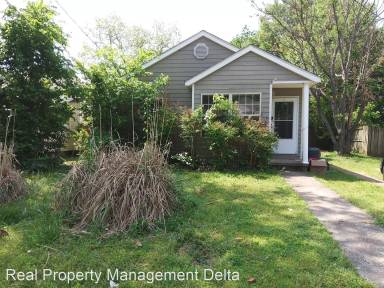 Main picture of 2060 E College St