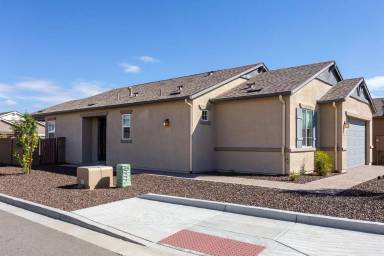 Main picture of 1352 Warbler Way