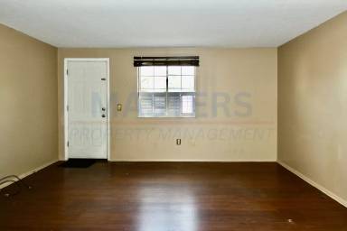 Main picture of 5929 Black Oak Dr