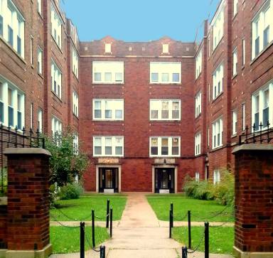 Main picture of 4020 W Melrose St