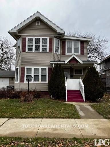 Main picture of 248 Kenilworth Ave