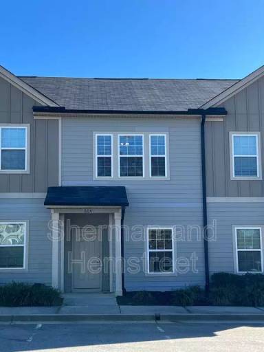 Main picture of 604 Dobhill Ln