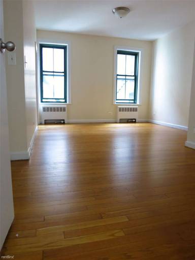 Main picture of City And Suburban