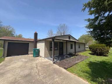 Main picture of 3368 Clover Dr