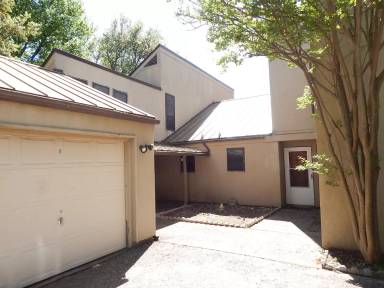 Main picture of 8603 Fathom Cir