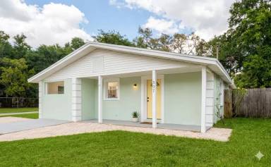 Main picture of 307 W Woodlawn Ave