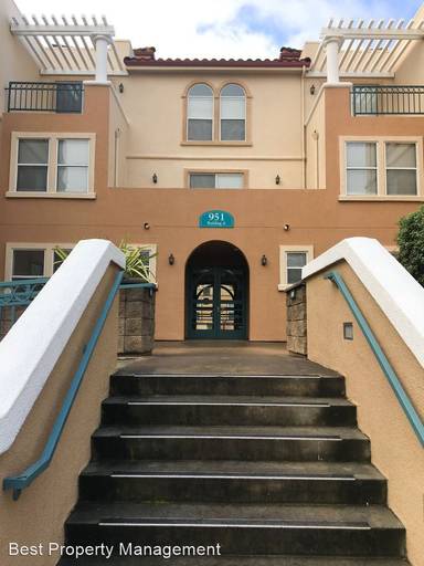 Main picture of 951 S 12th St Condos