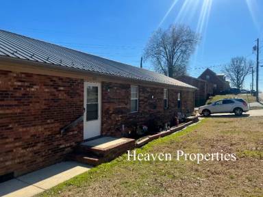 Main picture of 622 Dixie St