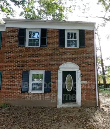 Main picture of 9 Farrell Ln