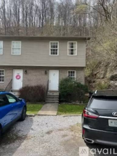 Main picture of 241 Haywood Ln