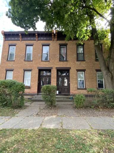 Main picture of 542 5th Ave