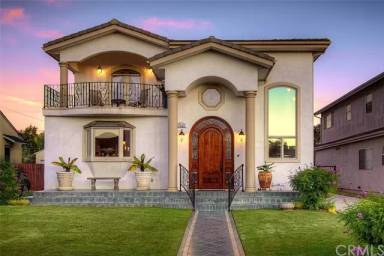 Main picture of 7822 Truxton Ave