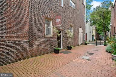Main picture of 1214 Waverly Walk