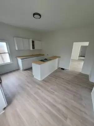 Main picture of 4539 Decoursey Ave