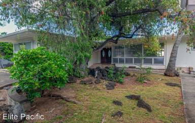 Main picture of 6077 Summer St