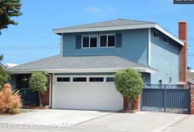 Main picture of 16032 Marjan Ln