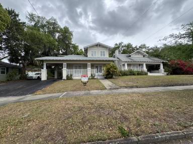 Main picture of 1413 E Central Blvd