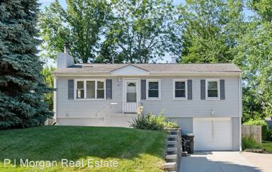 Main picture of 7517 Spring St