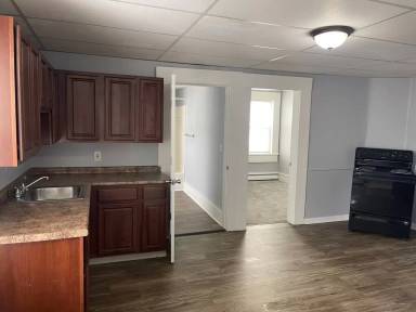 Main picture of 211 Douglas St