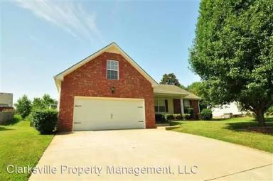 Main picture of 72 West Dr