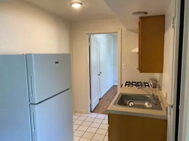 Main picture of 4220 Webster Ave