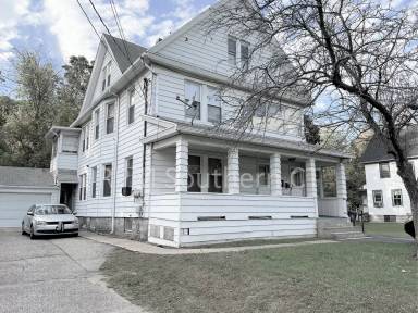 Main picture of 122 Derby Ave