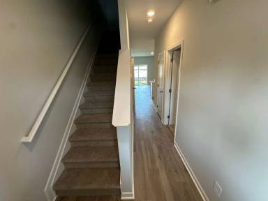 Main picture of 812 Quinn Dr